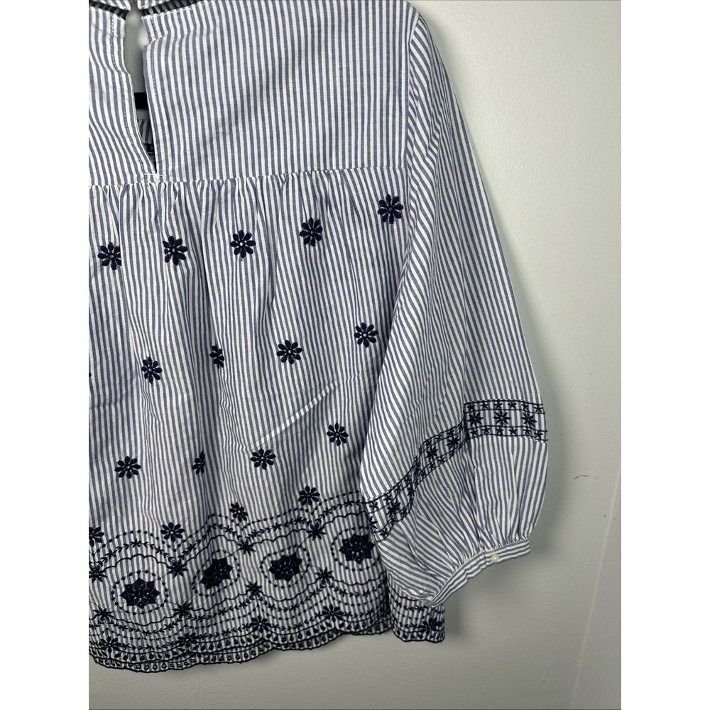 Crown & Ivy Large Womens Top Peasant 3/4 Sleeve Blue Stripe Embroidered Boho - Picture 14 of 16